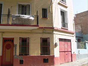 rue Rabelais 30